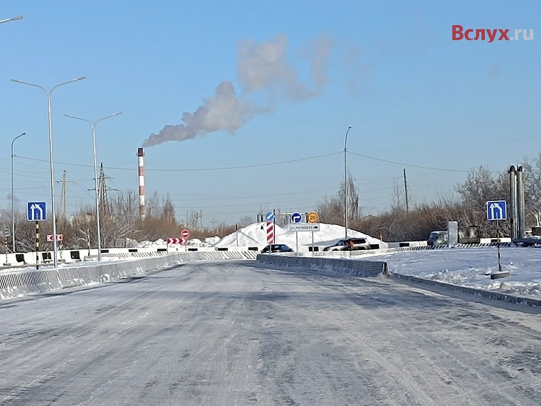 В Тюмени открыли движение по третьему уровню развязки на Мельникайте - Дружбы