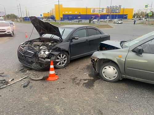 Водителям на заметку: как оформить ДТП через мобильное приложение «Госуслуги Авто»