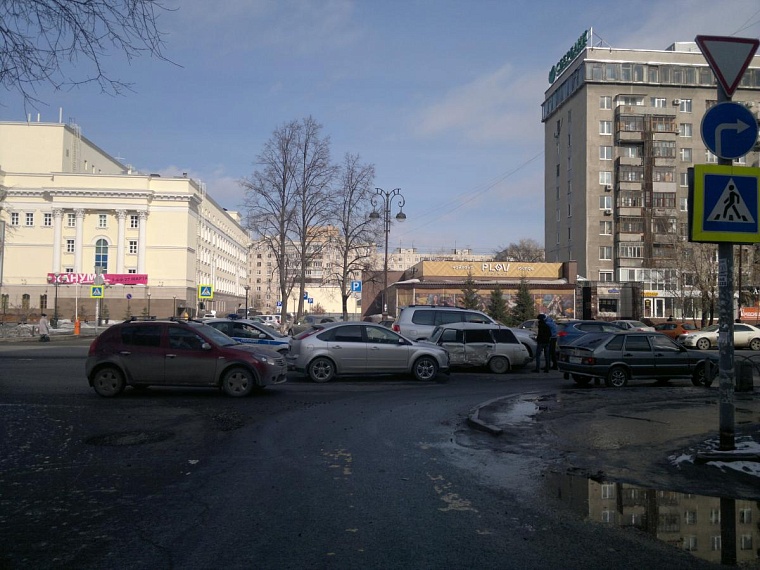 Сбивший пешехода насмерть тоболяк сбежал в кафе праздновать свой день рождения