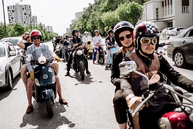 фото из группы  The Distinguished Gentleman's Drive Tyumen 2021