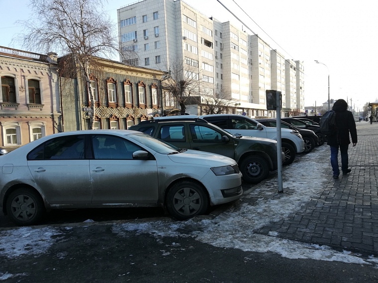 Тюменские парковки в новогодние праздники будут бесплатными