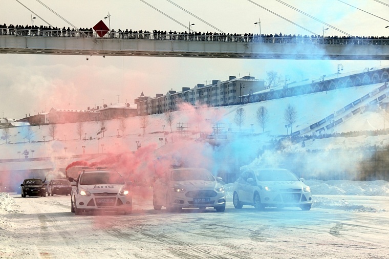 Ледовый дрифт и рев моторов: в Тюмени вновь пройдет #СпецоперацияЛед