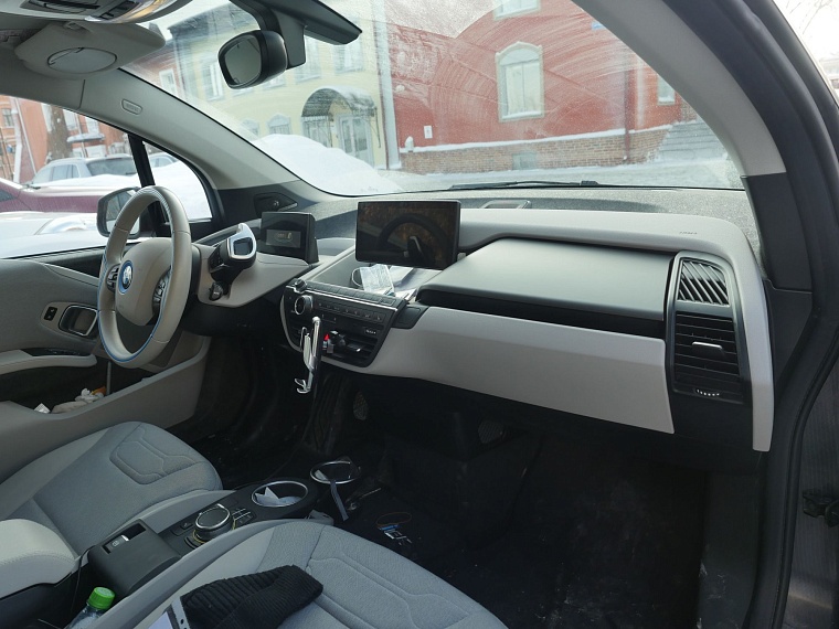 Машина — зверь! Чем тюменца покорил немецкий электрокар