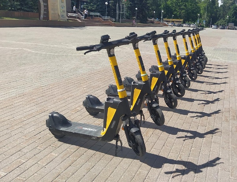 Тюменские автоинспекторы берут под контроль мотоциклы, велосипеды и электросамокаты