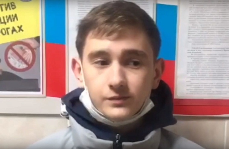 С автомобильными "тиктокерами" в Тюмени начали бороться их же методами