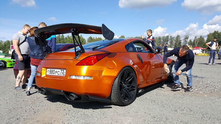 В Тюмени завершился чемпионат Урала по дрифту