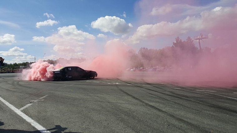В Тюмени завершился чемпионат Урала по дрифту