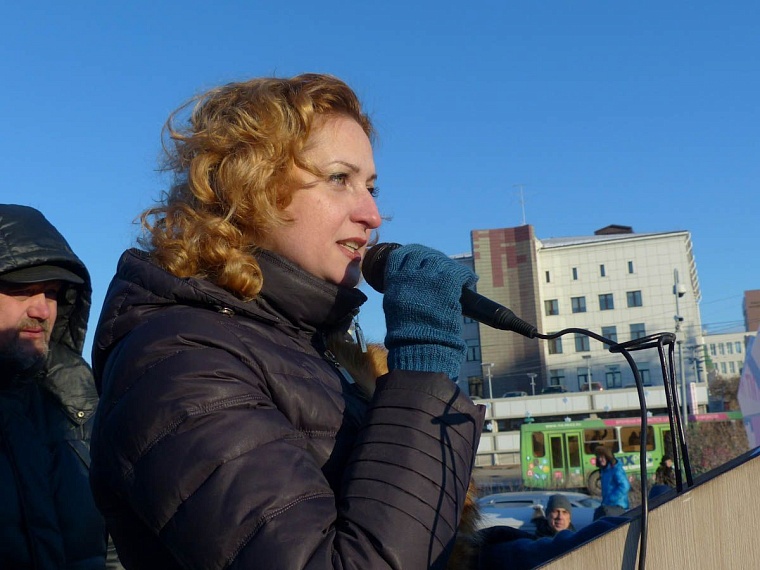 Тюменские дальнобойщики вышли на митинг против «Платона»