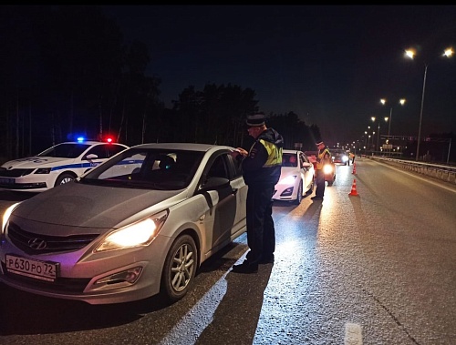 В выходные дни ГИБДД Тюменской области усилит дежурство на дорогах