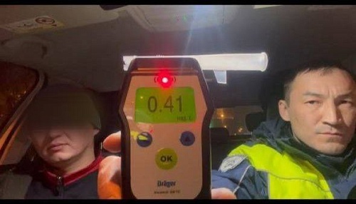 Автоинспекторы задержали пьяного тюменца на автомобиле без госномеров