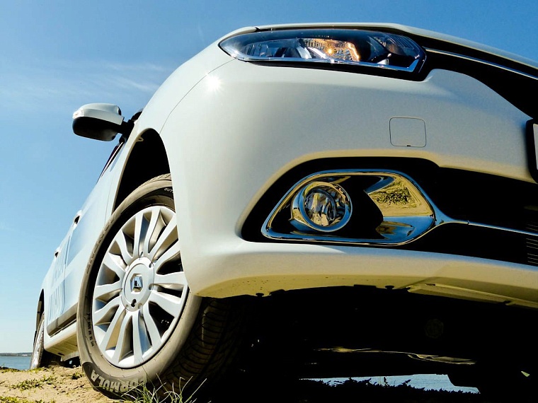 В новый Renault Logan добавили климат и круиз-контроль