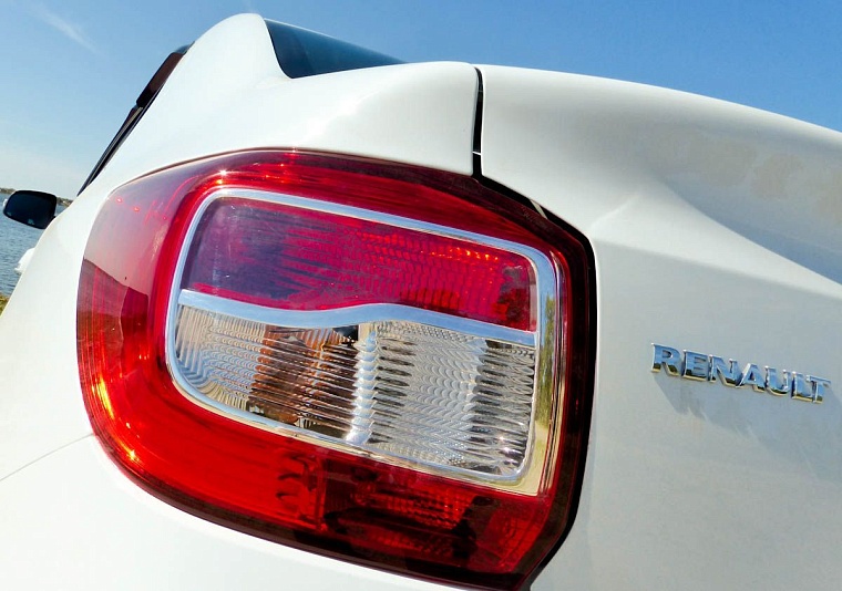 В новый Renault Logan добавили климат и круиз-контроль