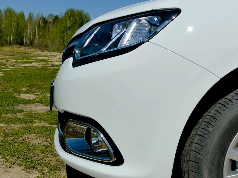 В новый Renault Logan добавили климат и круиз-контроль