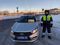 Сотрудники ГИБДД сегодня дежурят на трассе Тюмень - Омск