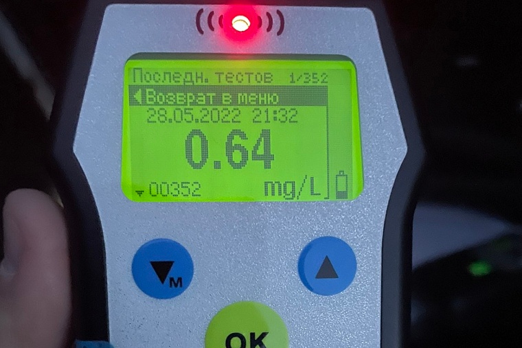 Тюменские автоинспекторы задержали пьяного автомобилиста, который отмечал День пограничника