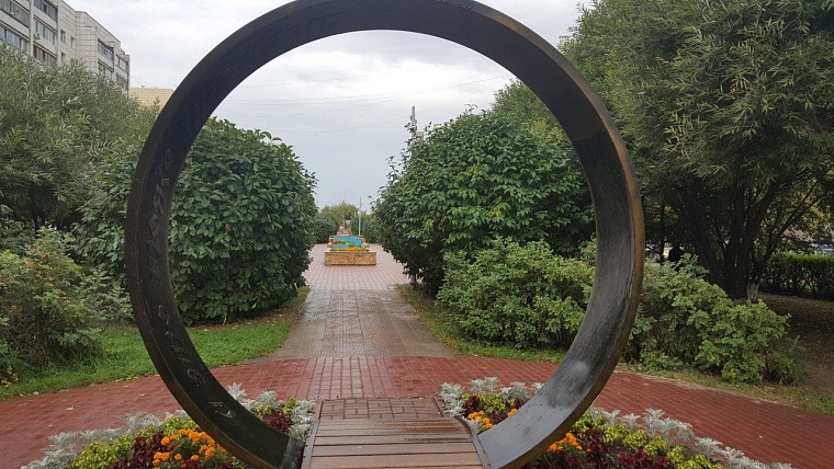 Есть ли жизнь после перекрытия моста на Мельникайте?