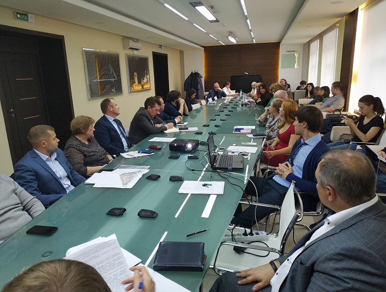 Активистам из Патрушева и Комарово представили несколько вариантов развязок