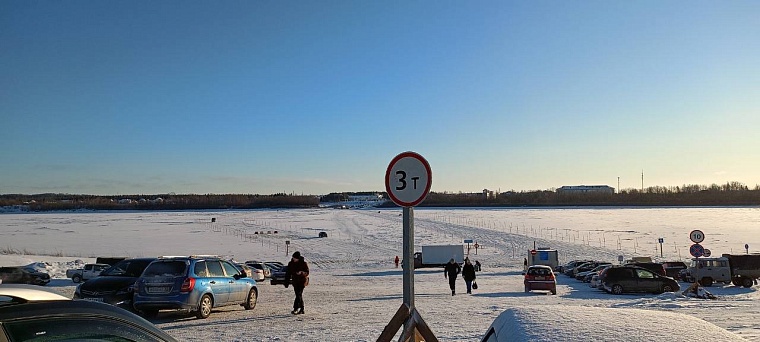 В Увате открылась ледовая переправа через Иртыш