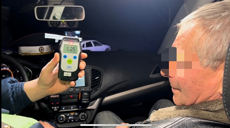 За день тюменские автоинспекторы отстранили от управления 21 пьяного водителя