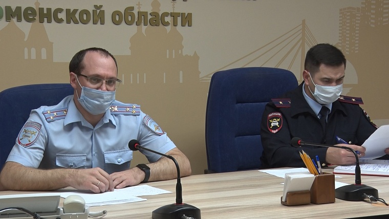 Участники свадебного кортежа, перегородившие Широтную, извинились перед тюменцами