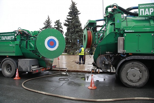 В Тюмени заканчивается очистка ливневки