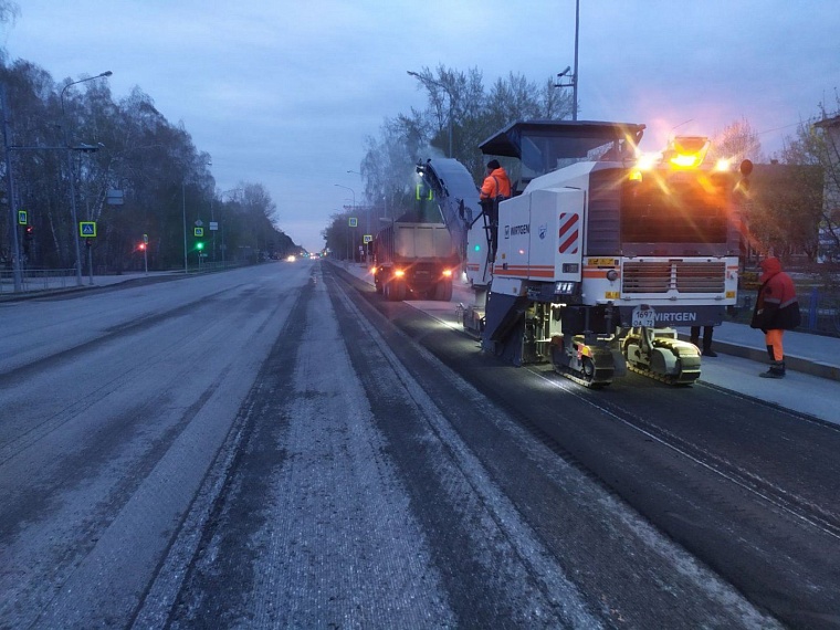 В Тюмени дороги ремонтируют в основном по вечерам и ночам