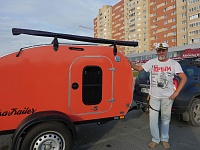 Тюменская семья купила домик на колесах и рванула в Крым