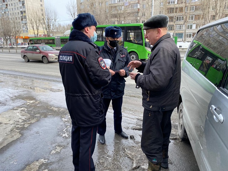 Тюменские автоинспекторы охотятся на должников: их добычей стал водитель с 54 неоплаченными нарушениями