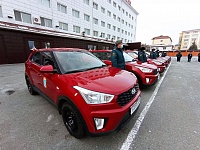 Тюменским пожарным вручили семь новых автомобилей Hyundai Creta