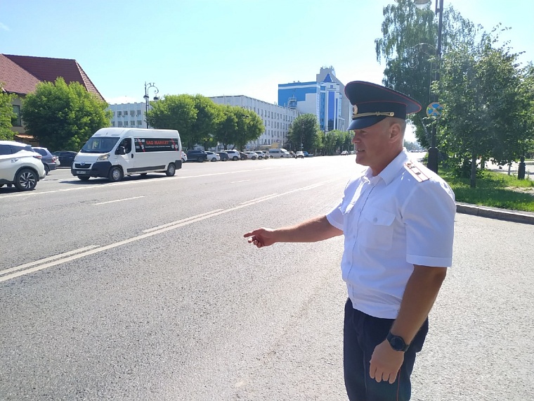 На ул. Республики от Мельникайте до Холодильной разрешили левый поворот