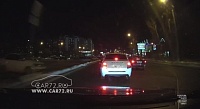 Тюменец заклеил госномер автомобиля, чтобы не платить за парковку
