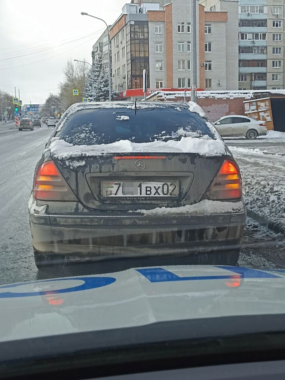 В Тюменской области автомобили с иностранными номерами вносят в региональную базу