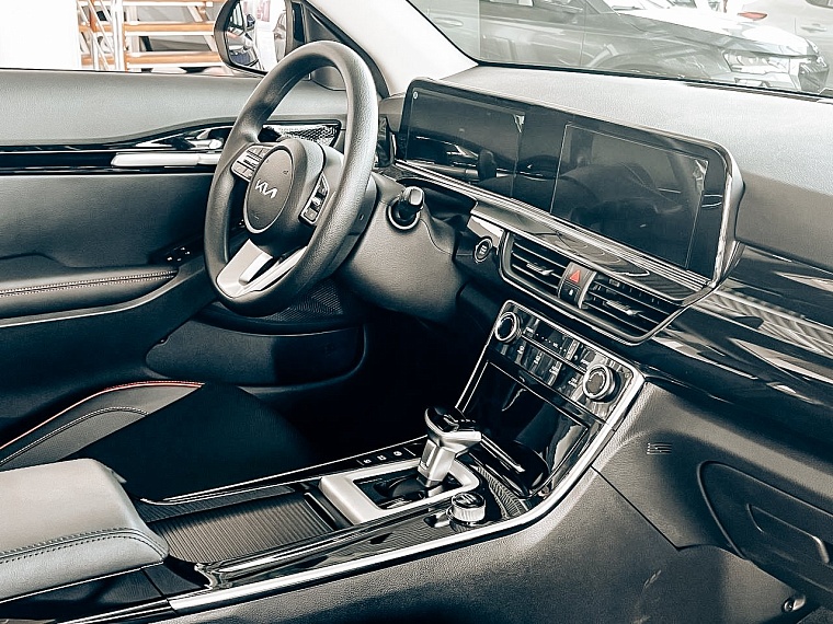 Триумфальное возвращение Hyundai и Kia. В Тюмени продают «корейцев» под новым брендом