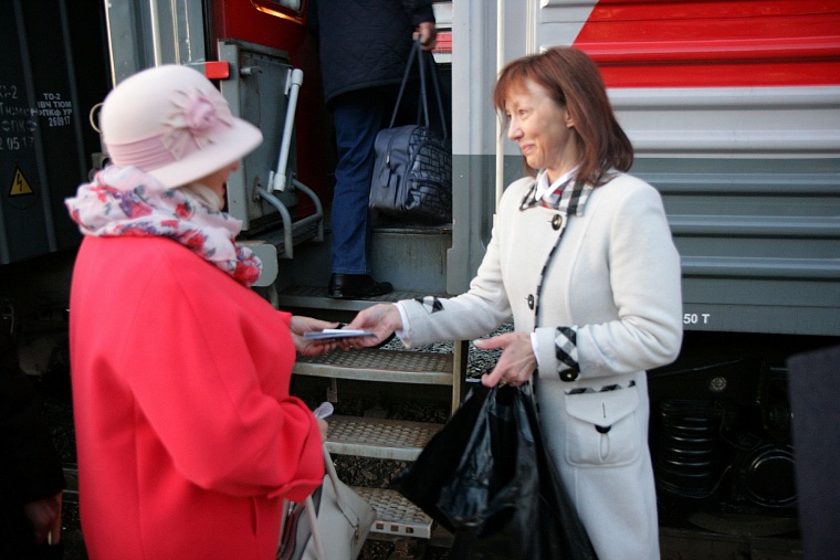 «Туристический» поезд совершил первый рейс в Тобольск и обратно