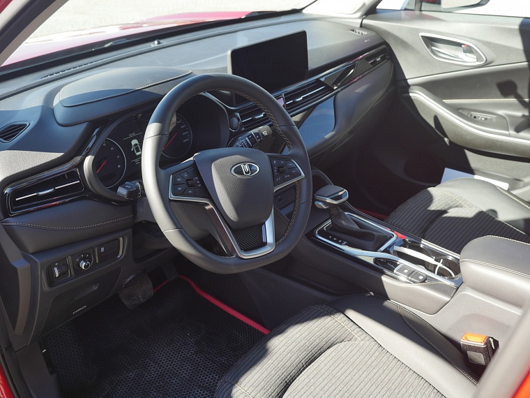 Бензин или электричка? Знакомимся с "Москвичами" на тюменских дорогах