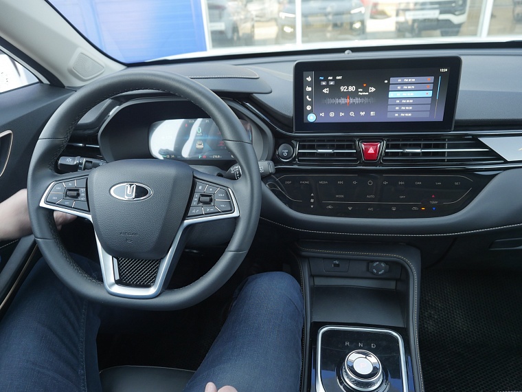 Бензин или электричка? Знакомимся с "Москвичами" на тюменских дорогах