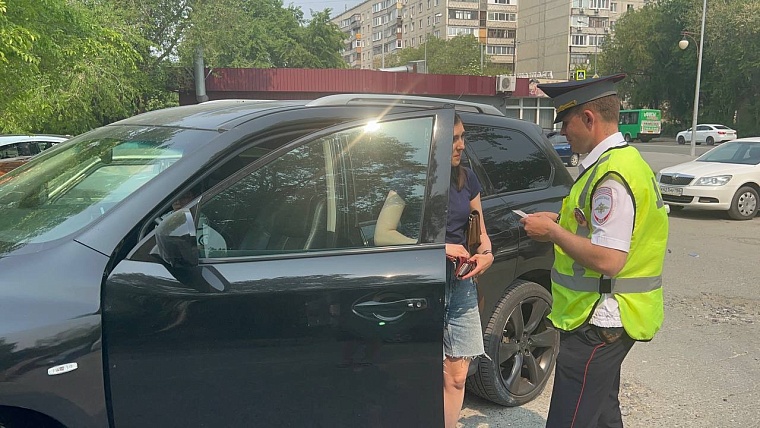 ГИБДД  Тюменской области взяла под особый контроль перевозки детей в автомобилях