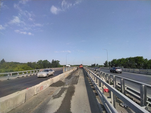 В Тюмени на путепроводе через Транссиб начался третий этап дорожных работ