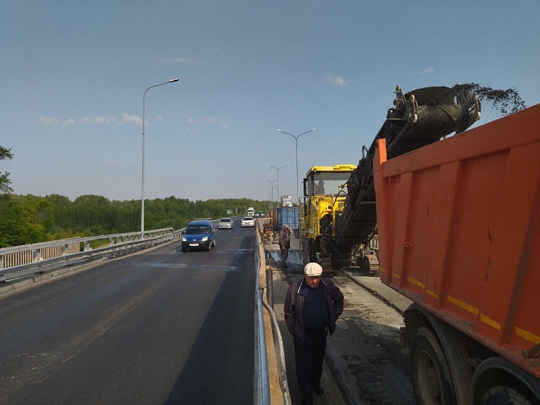 В Тюмени на путепроводе через Транссиб начался третий этап дорожных работ