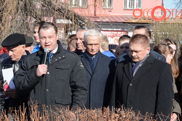Участники автопробега в честь легендарных советских разведчиков проедут 1,5 тыс. км