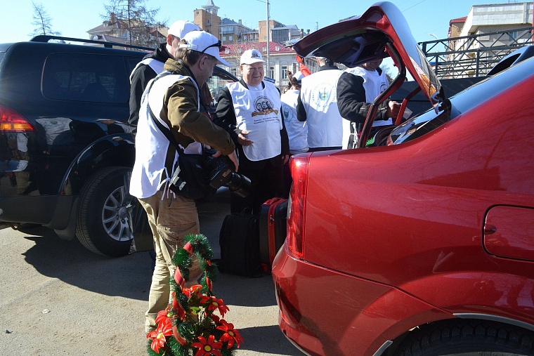 Участники автопробега в честь легендарных советских разведчиков проедут 1,5 тыс. км