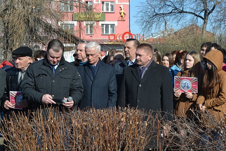 Участники автопробега в честь легендарных советских разведчиков проедут 1,5 тыс. км