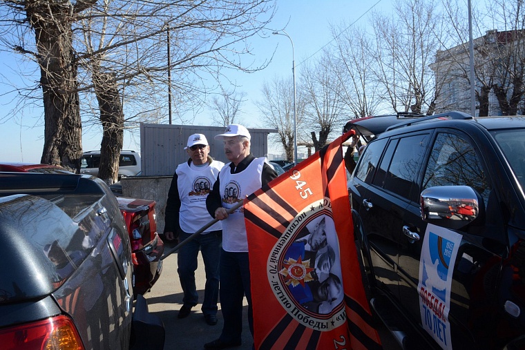Участники автопробега в честь легендарных советских разведчиков проедут 1,5 тыс. км