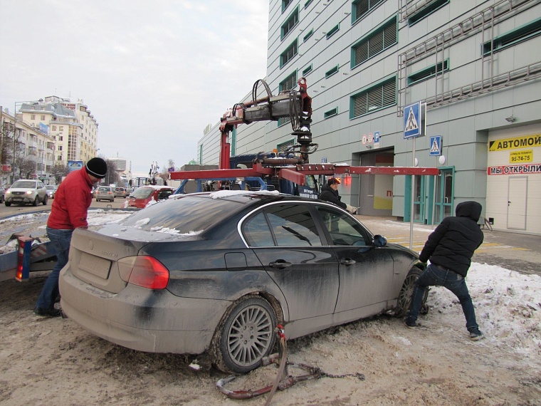 ГИБДД официально ответила на «скандал» с эвакуаторами