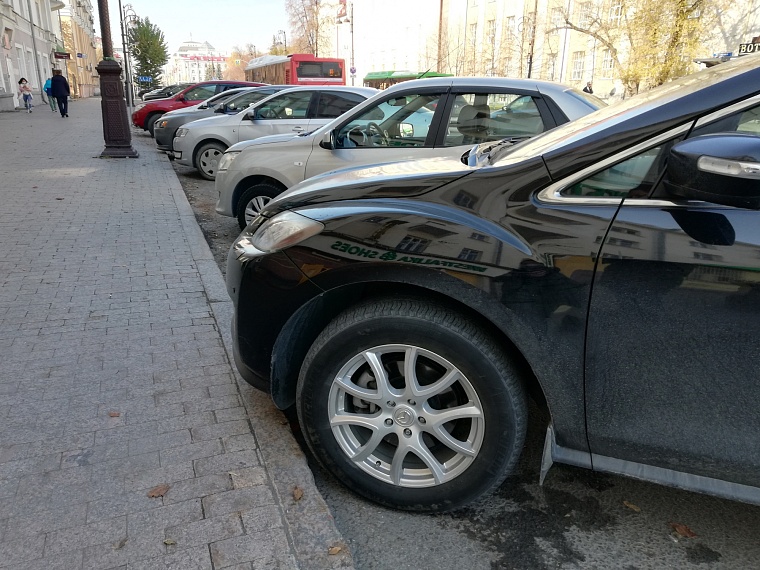 В Тюмени с 2024 года на автомобильных номерах будет новый код региона