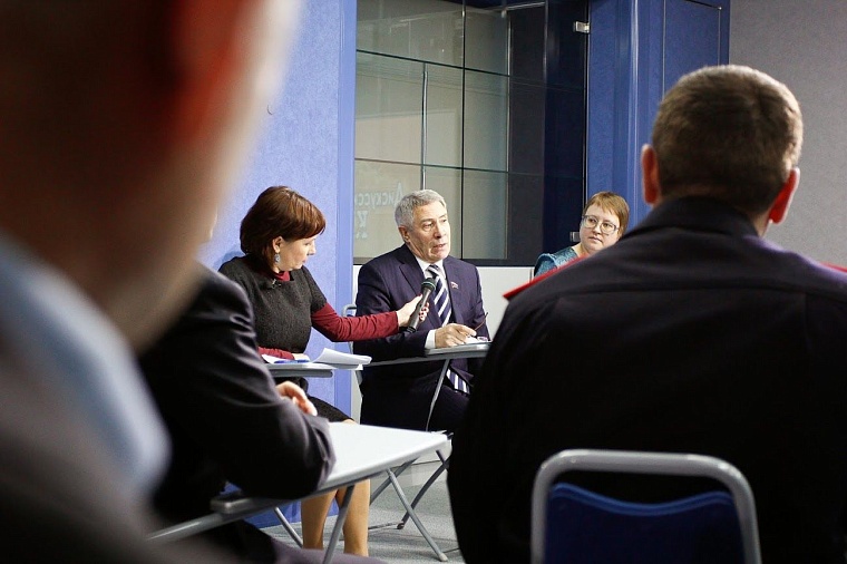 Автошколы заработают по-новому, но демпинг никуда не денется