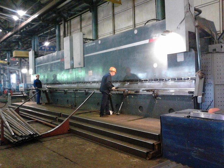 В Тюмени могут появиться гигантские уличные светильники и двухъярусные парковки