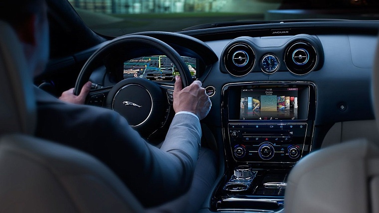 ТОП-10 самых дорогих новых автомобилей Тюмени