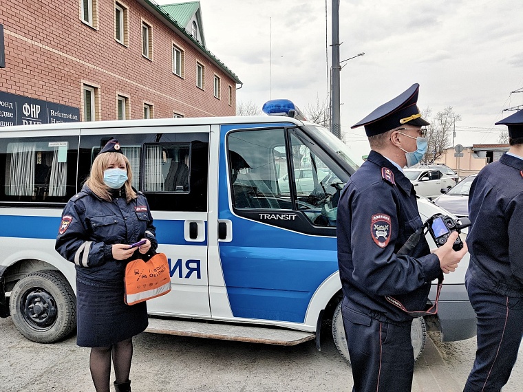 Выйти из сумрака. В Тюмени прошел крупный рейд против тонировок