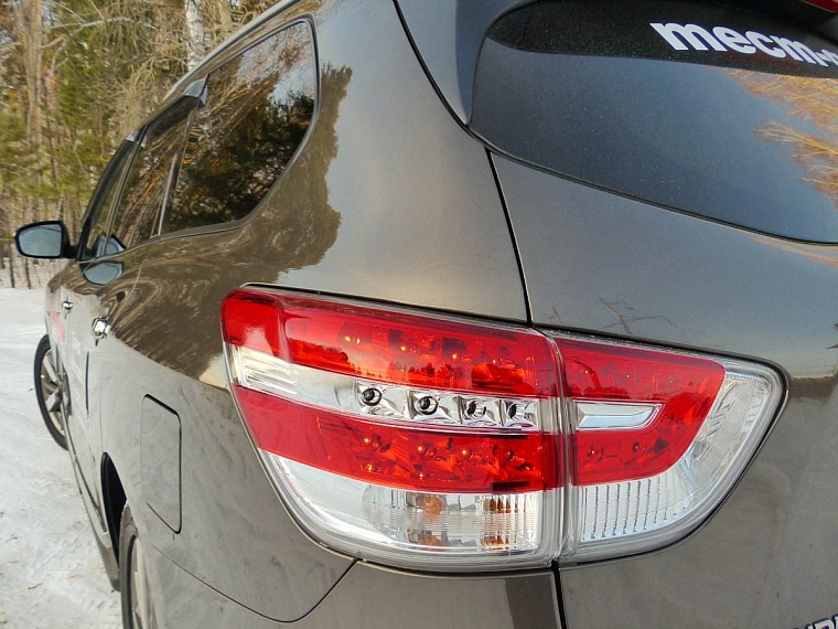 Новый Nissan Pathfinder: рынок захватывают гибриды